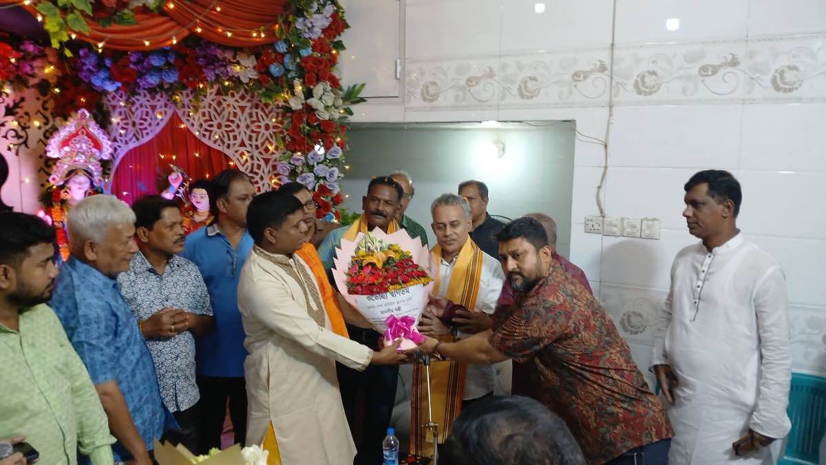 ছবি- শ্রী শ্রী কালী মন্দির শেরেবাংলা রোড